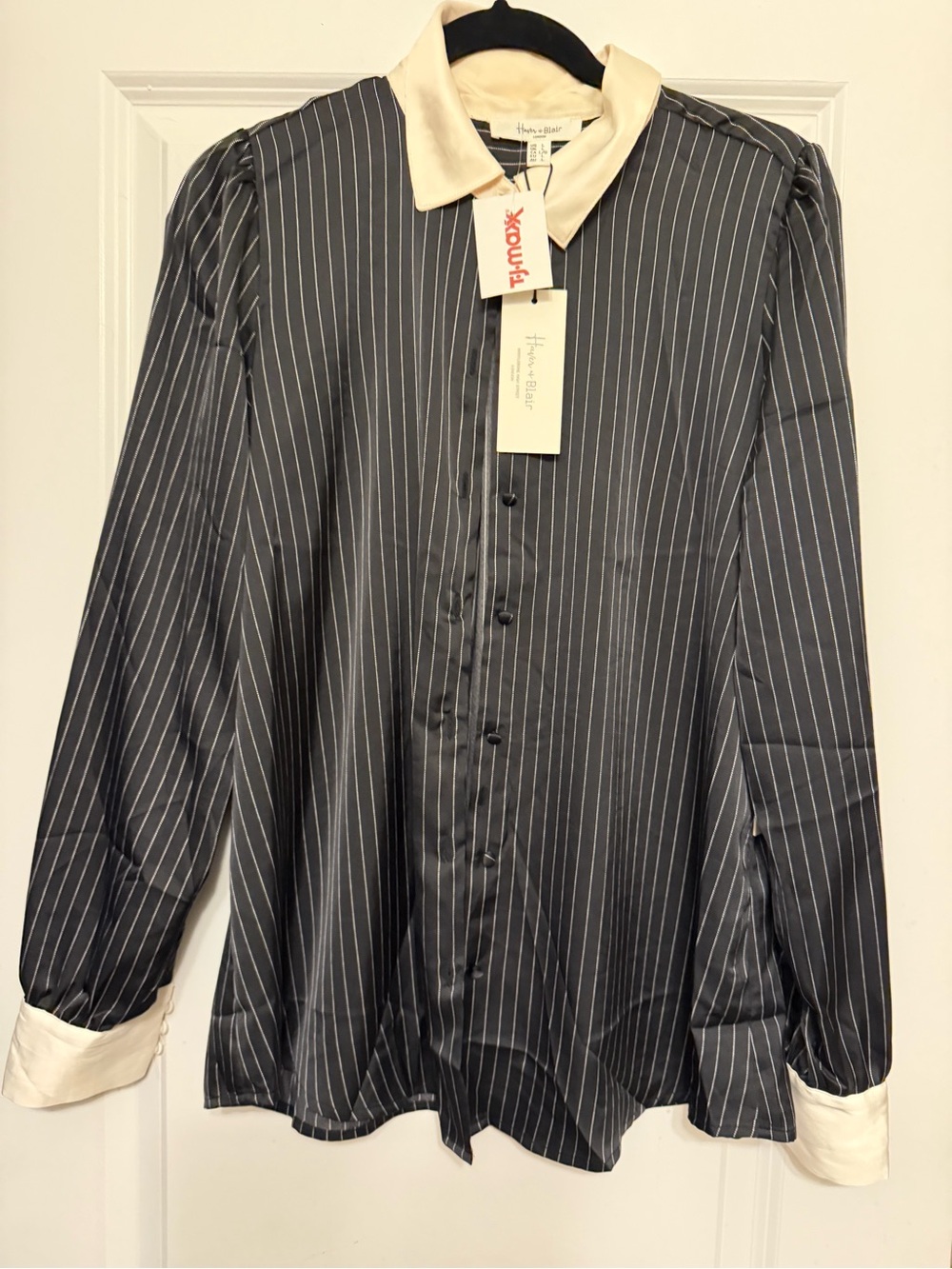 Henri Bendel Pinstripe Button-Up Blouse with Cream Contrast Collar - Black/White